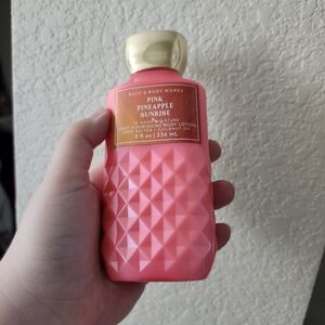 Bath & Body Works Pink Pineapple Sunrise Body Lotion